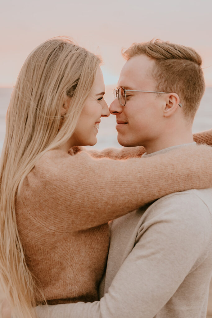 Koppel fotoshoot op het strand met Stephanie Buwalda Photography | life-style fotograaf | blog